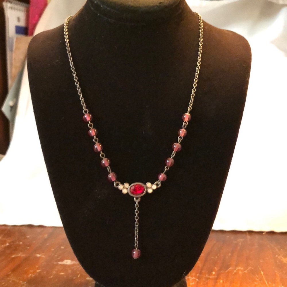 Elegant necklace